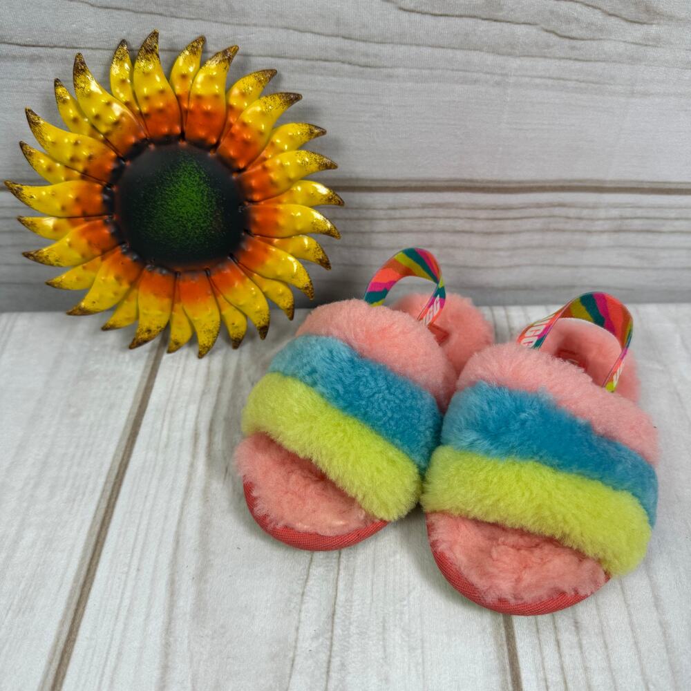 UGG Kids Rainbow Fur Fluff‎ Yeah Slides Slippers Pink Blue Yellow Size 9 Toddler